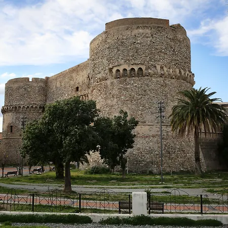 White Reggio Calabria