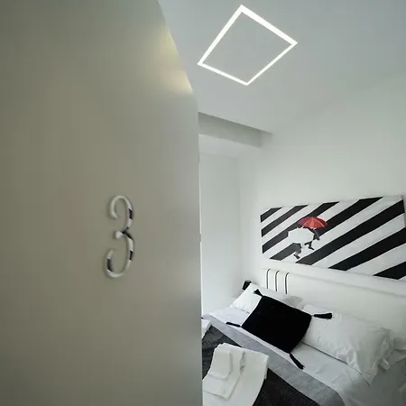 Guest house White 4*