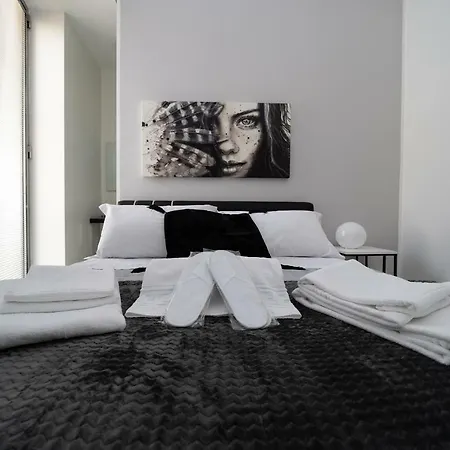 White Guest house 2*