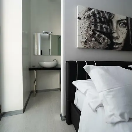 Guest house White 2*